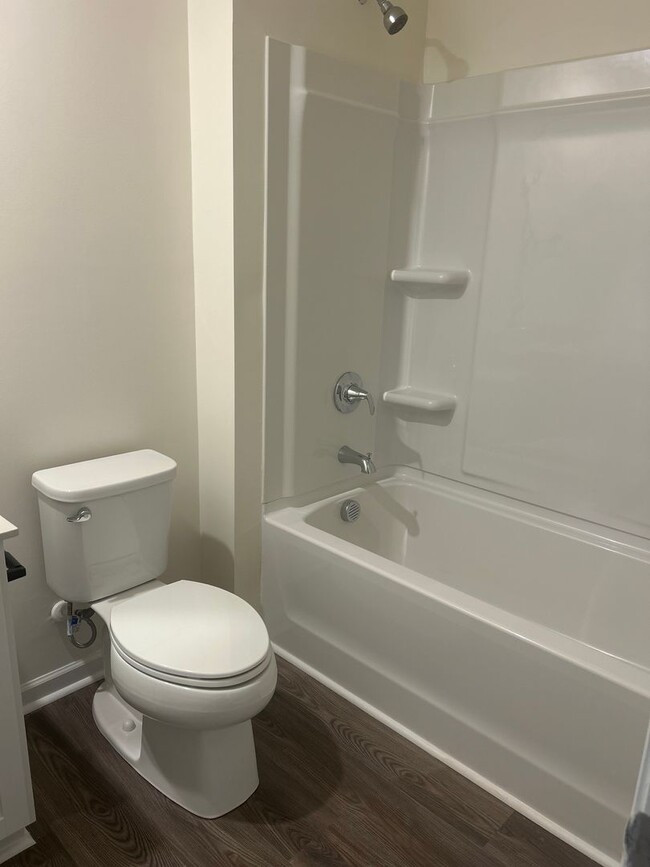 Building Photo - Brand new Townhome in Newton