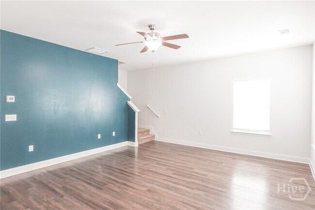 Building Photo - 347 Coconut Dr