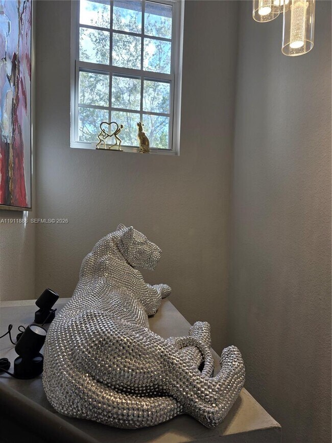 Building Photo - 4972 SW 127th Ave