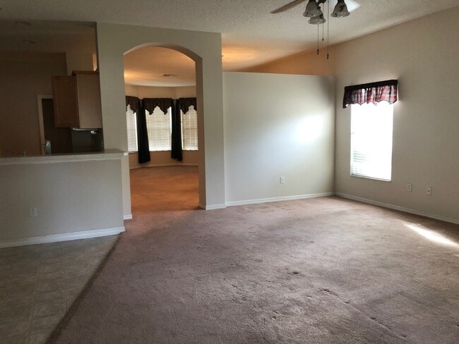 Building Photo - 8890 Hastings Beach Blvd