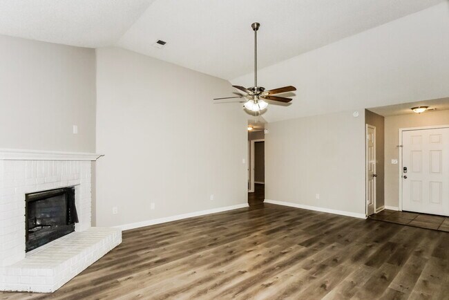 Building Photo - 5769 Saranac Ave