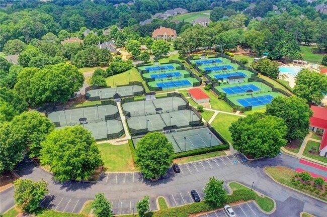 Building Photo - 1710 Sugarloaf Club Dr