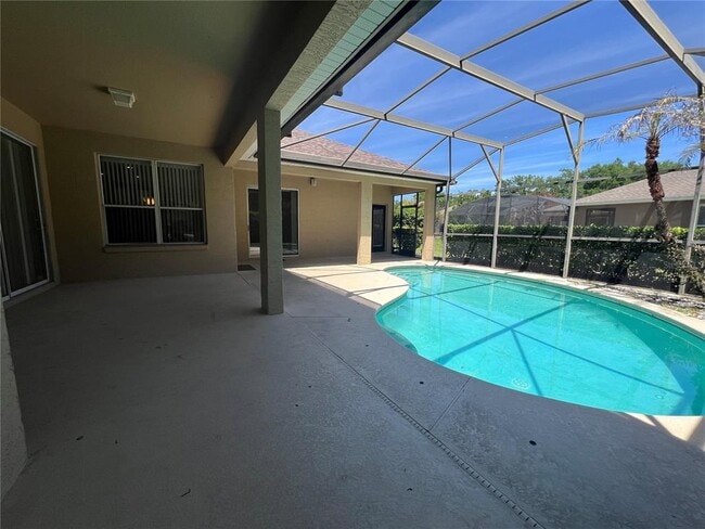 Building Photo - 1590 Cherry Lake Way