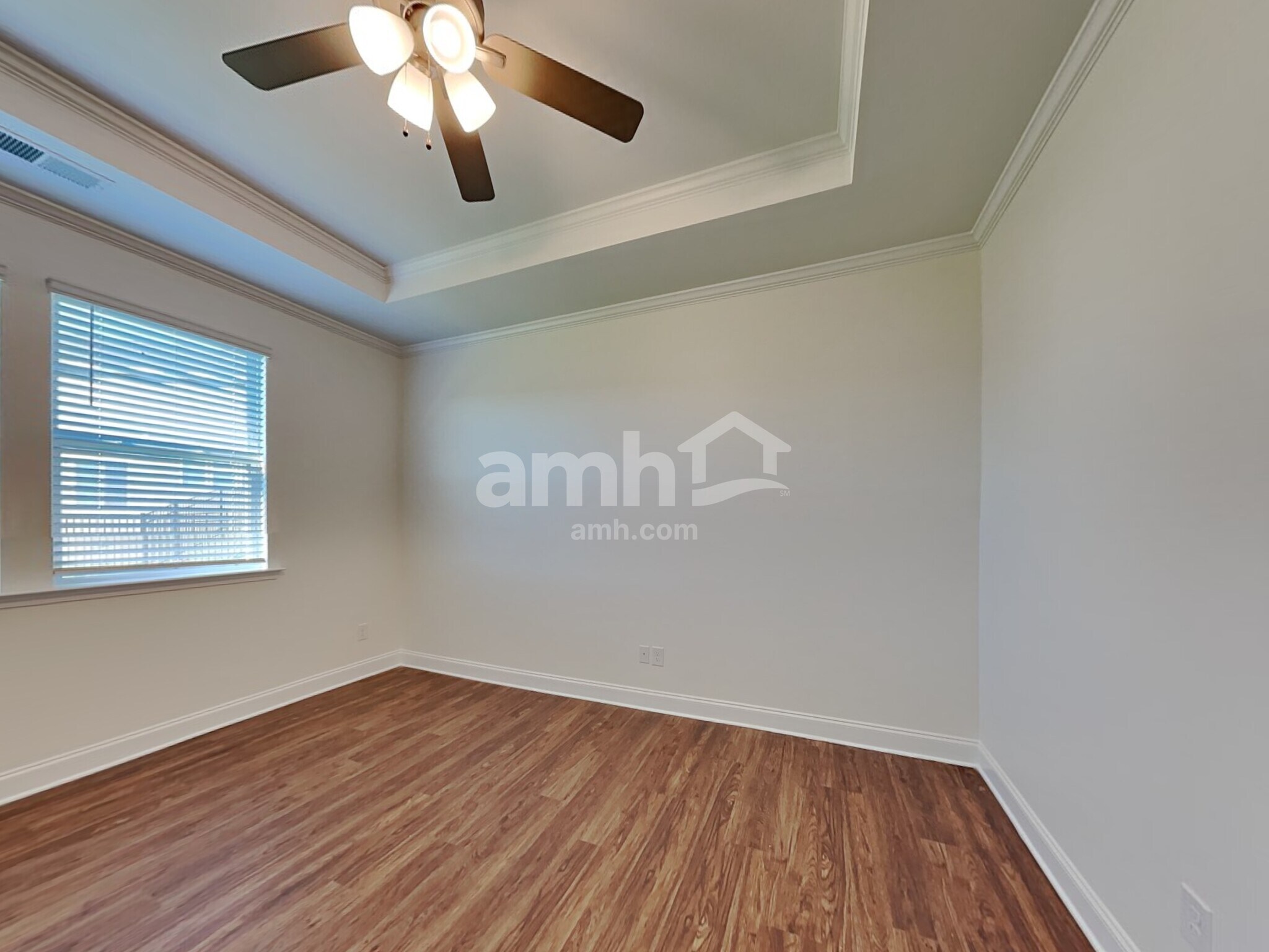 Building Photo - 112 Twin River Dr