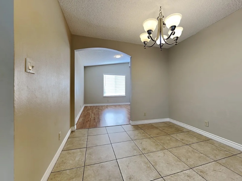 Building Photo - 4054 Venita Ct