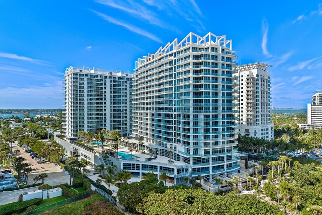 Building Photo - 3100 N Ocean Dr