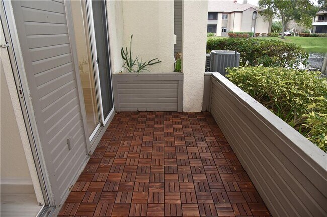 Building Photo - 10265 Gandy Blvd N