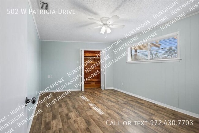 Building Photo - 502 W Patricia Dr