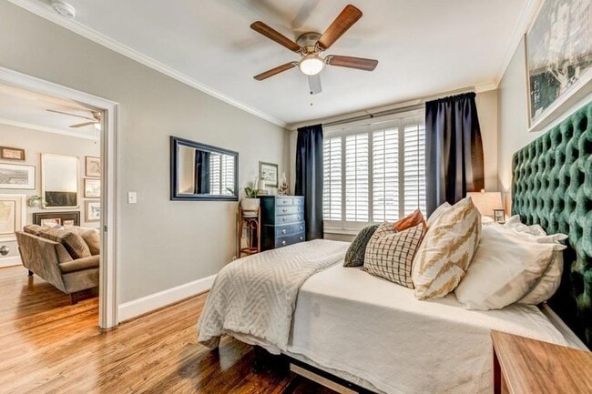 Building Photo - 28 Collier Rd NW