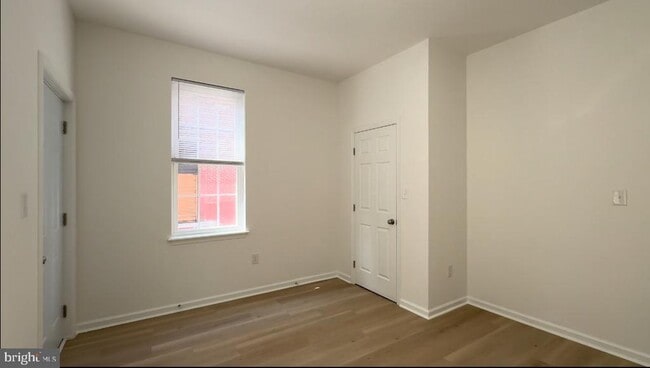 Building Photo - 1628 W Lehigh Ave