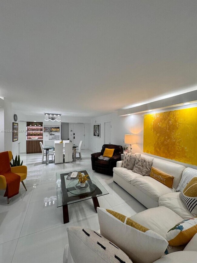 Building Photo - 3800 S Ocean Dr