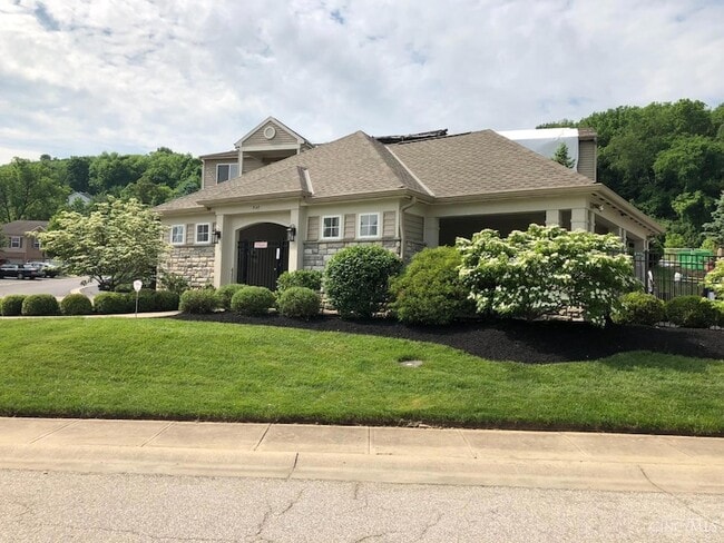 Building Photo - 7135 Thorndale Ln