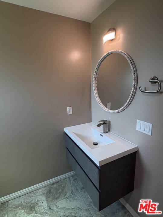 Building Photo - 3543 Sanborn Ave
