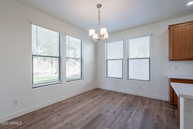 Building Photo - 4244 E Gleneagle Dr