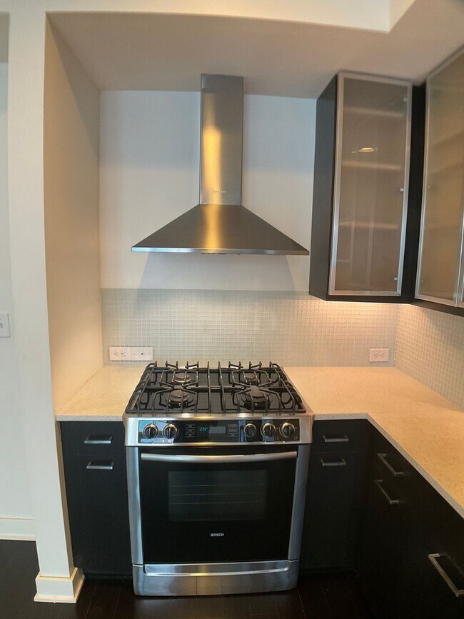 Building Photo - Rare Rental in Greenbridge!  Live in the m...