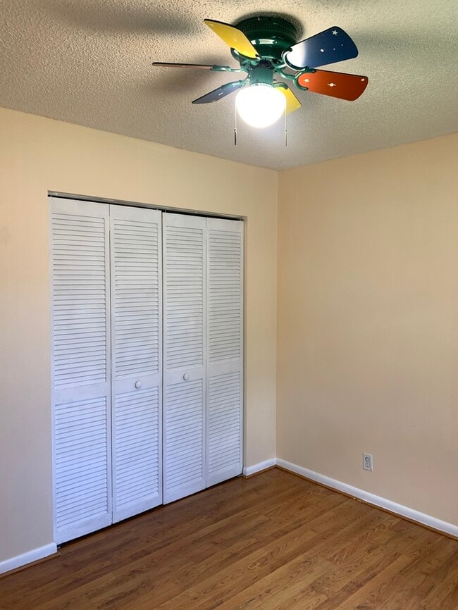 Building Photo - 9840 NW 28th Ct