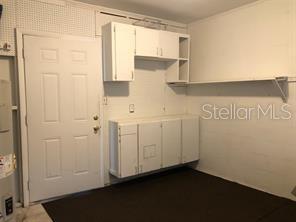 Building Photo - 461 Riverview Ave