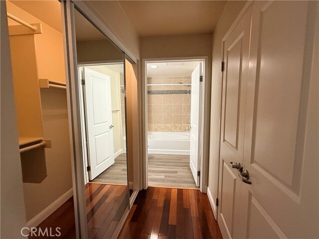 Building Photo - 1162 Scholarship