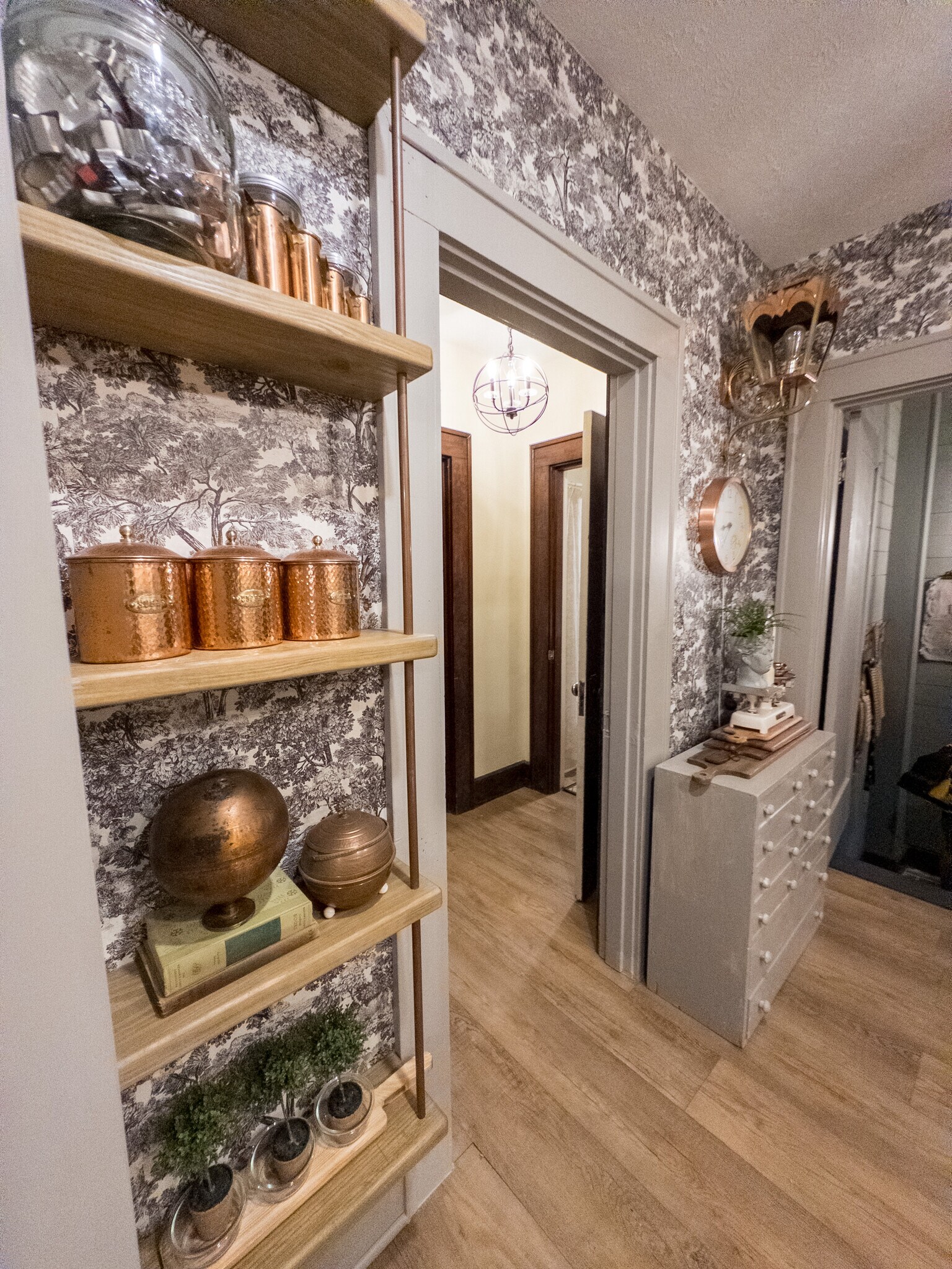 Kitchen - 112 E Madison Ave