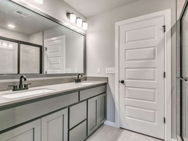 Building Photo - 1ST MONTH FREE