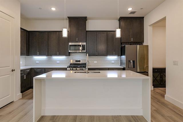 Building Photo - 1429 Rose Willow Wy