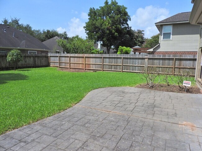 Building Photo - 4427 Wavertree Dr