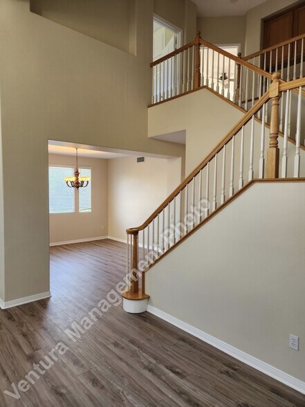 Building Photo - 5885 Indian Point Dr