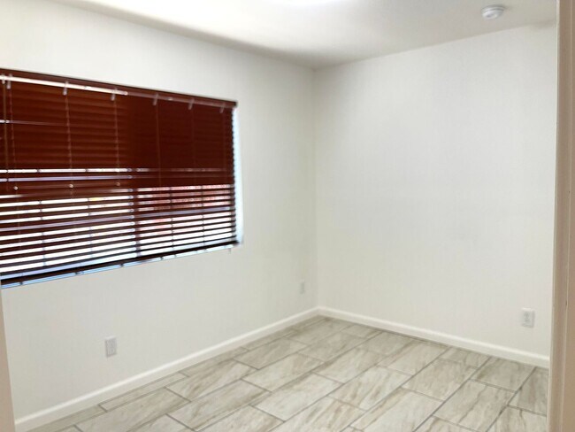 Building Photo - Spacious Four Bedroom Two Bathroom home for lease in San Bernardino, CA $3,175