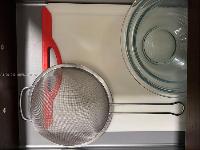 Building Photo - 41 SE 5th St