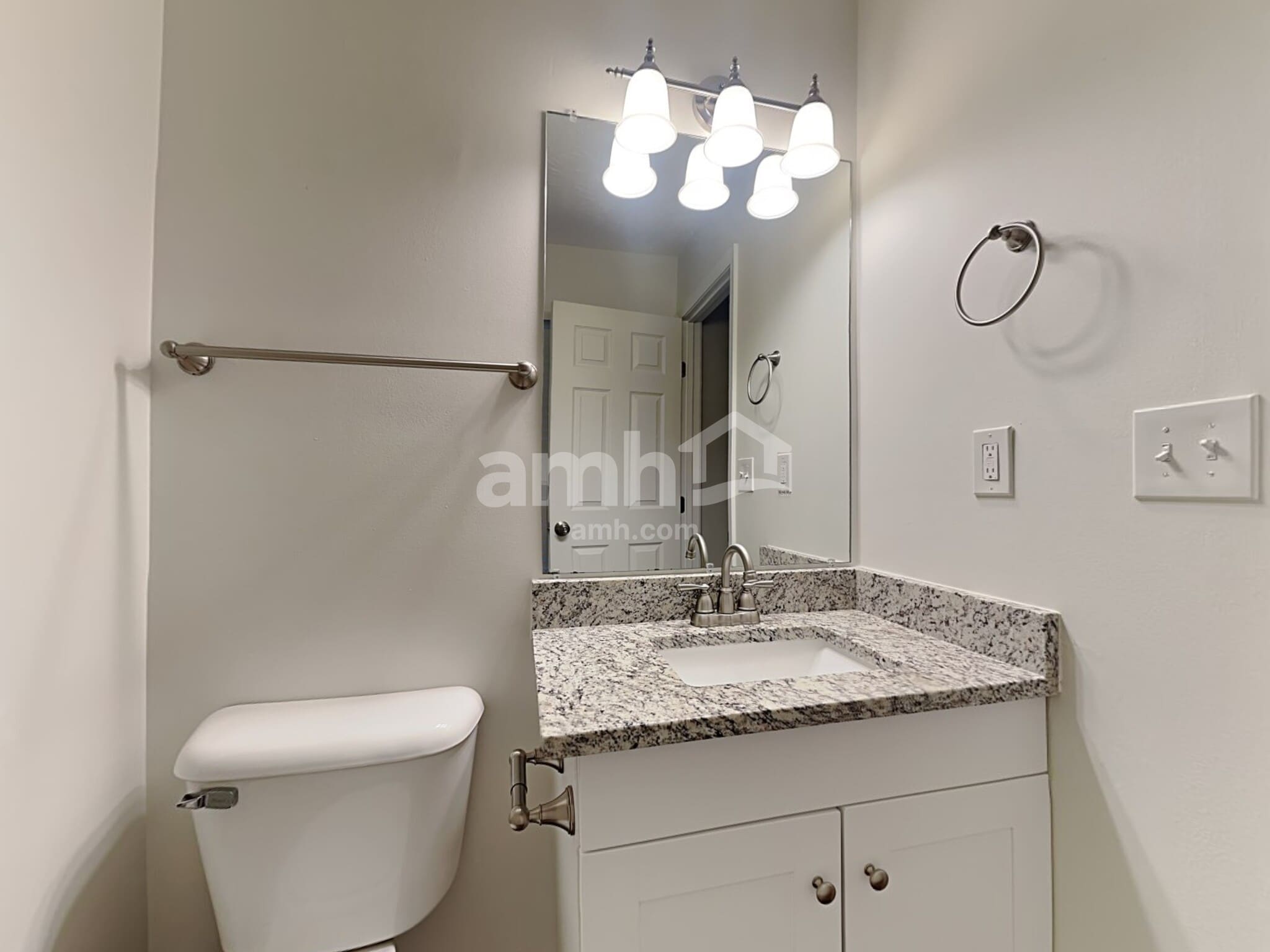 Building Photo - 7450 Sterling Springs Way