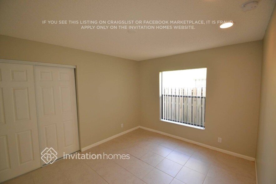 Building Photo - 9821 NW 41st Ct