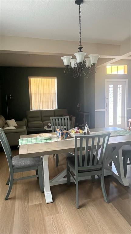 Building Photo - 9910 Moss Rose Way