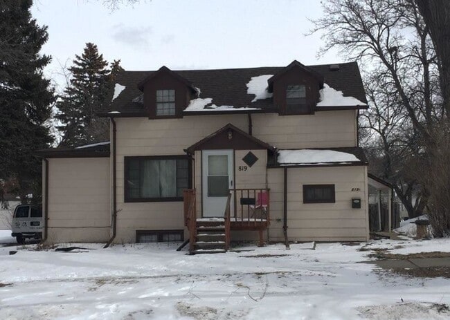 Building Photo - 819 N 18th St