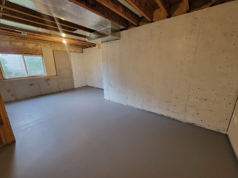 Unfinished basement area - 714 Joy Ave