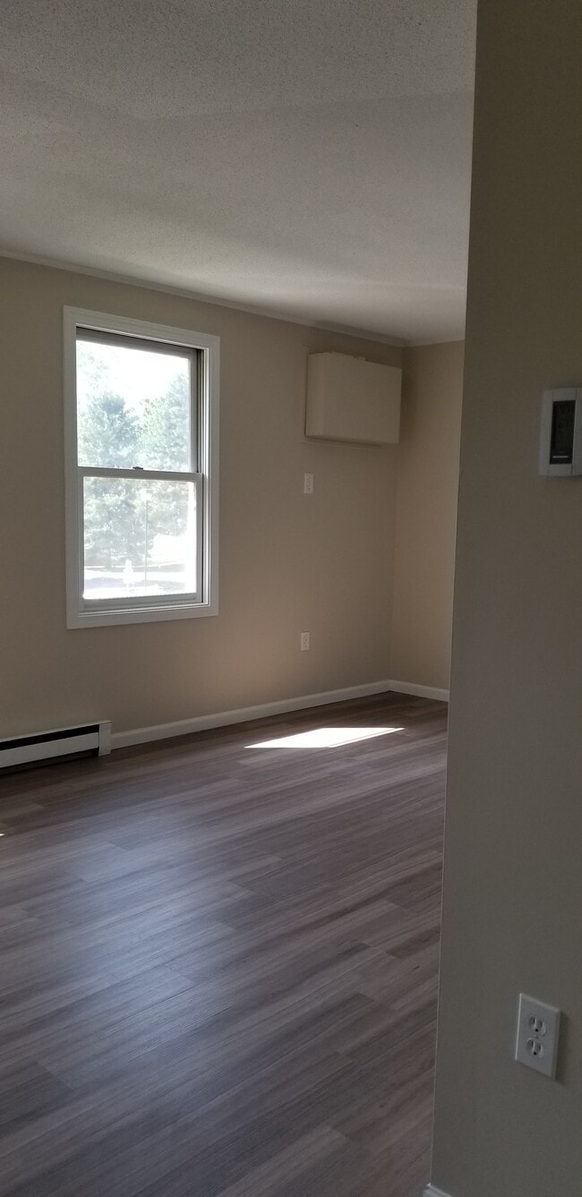 Master Bedroom - 1 Maple St