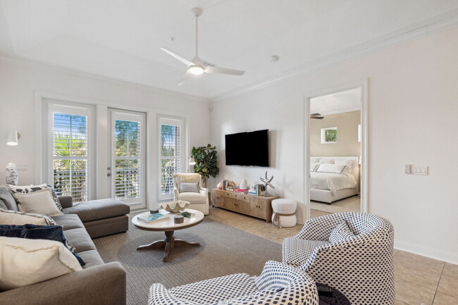 Building Photo - 95282 Summerwoods Cir