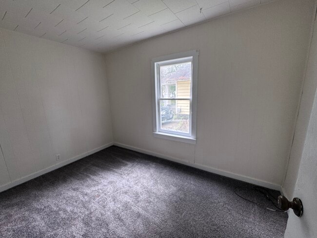 Building Photo - 837 S Belmont Ave