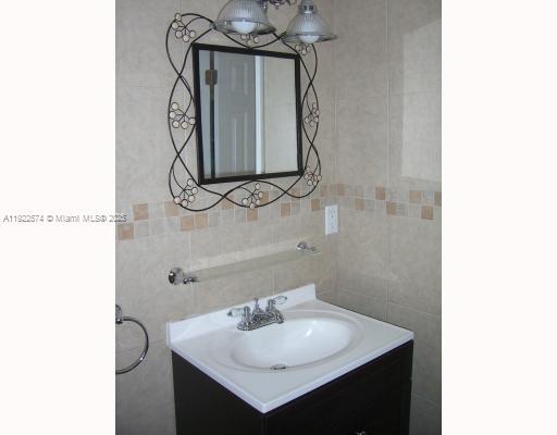 Building Photo - 5626 Freedom St