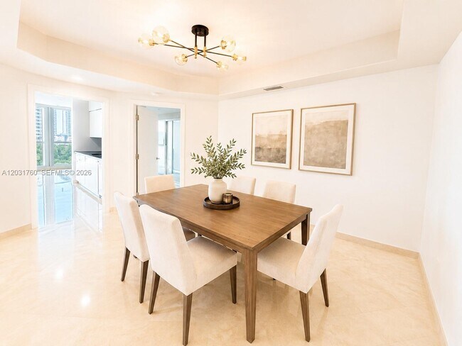 Building Photo - 16400 Collins Ave