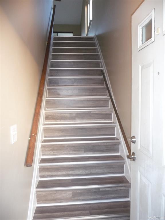 Building Photo - 30631 Hidden Pines Ln