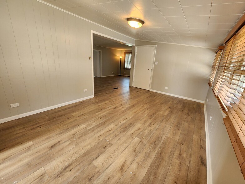 Building Photo - 506 Coral Dr