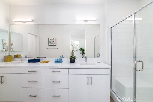 Building Photo - 11037 Serene Dr