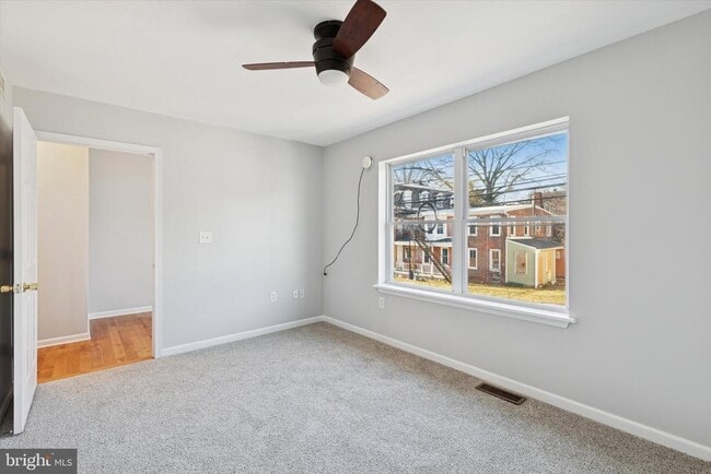 Building Photo - 908 Green St