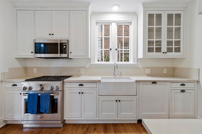 Building Photo - 5334 Nebraska Ave NW