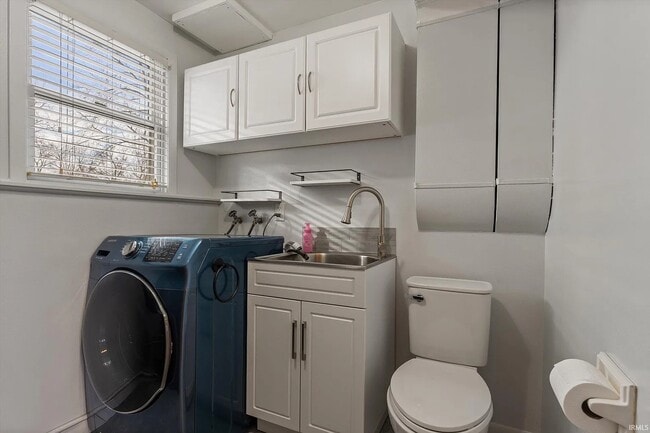 Building Photo - 1715 Rerick St