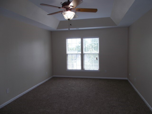 Building Photo - 3007 Linstead Dr