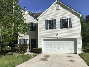 Building Photo - 6219 Elliott Dr