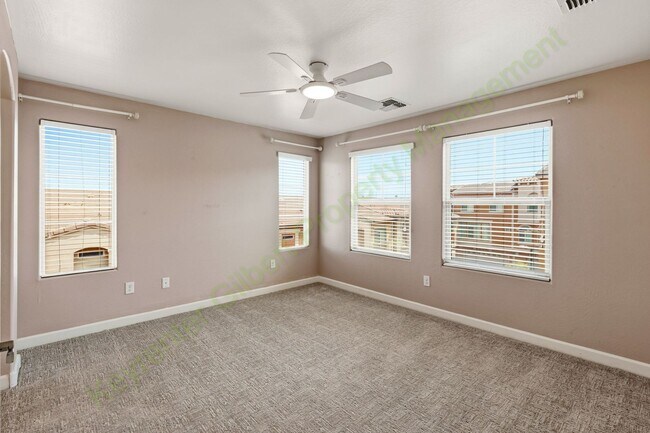 Building Photo - 240 W Juniper Ave