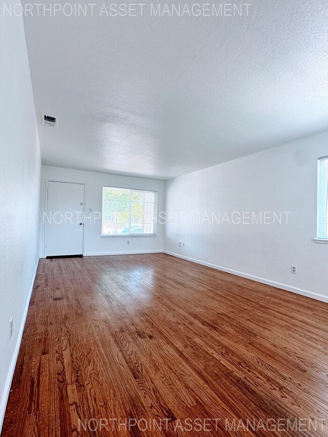 Building Photo - Charming Updated 2-Bedroom Home in Rancho ...