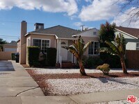 Building Photo - 1729 S Carmelina Ave